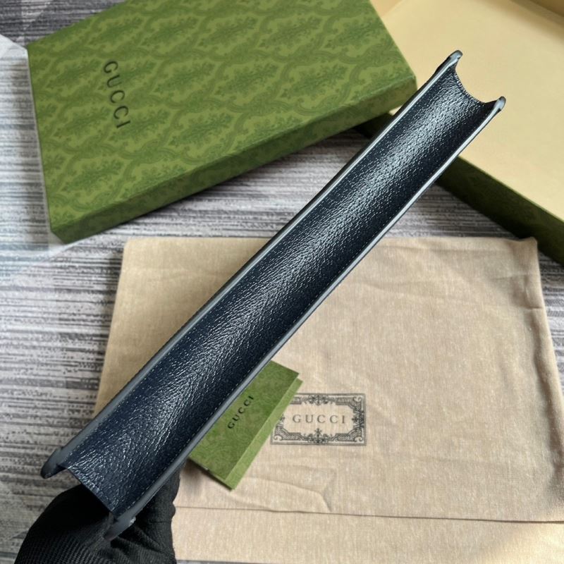 Gvc*1 clutch bags